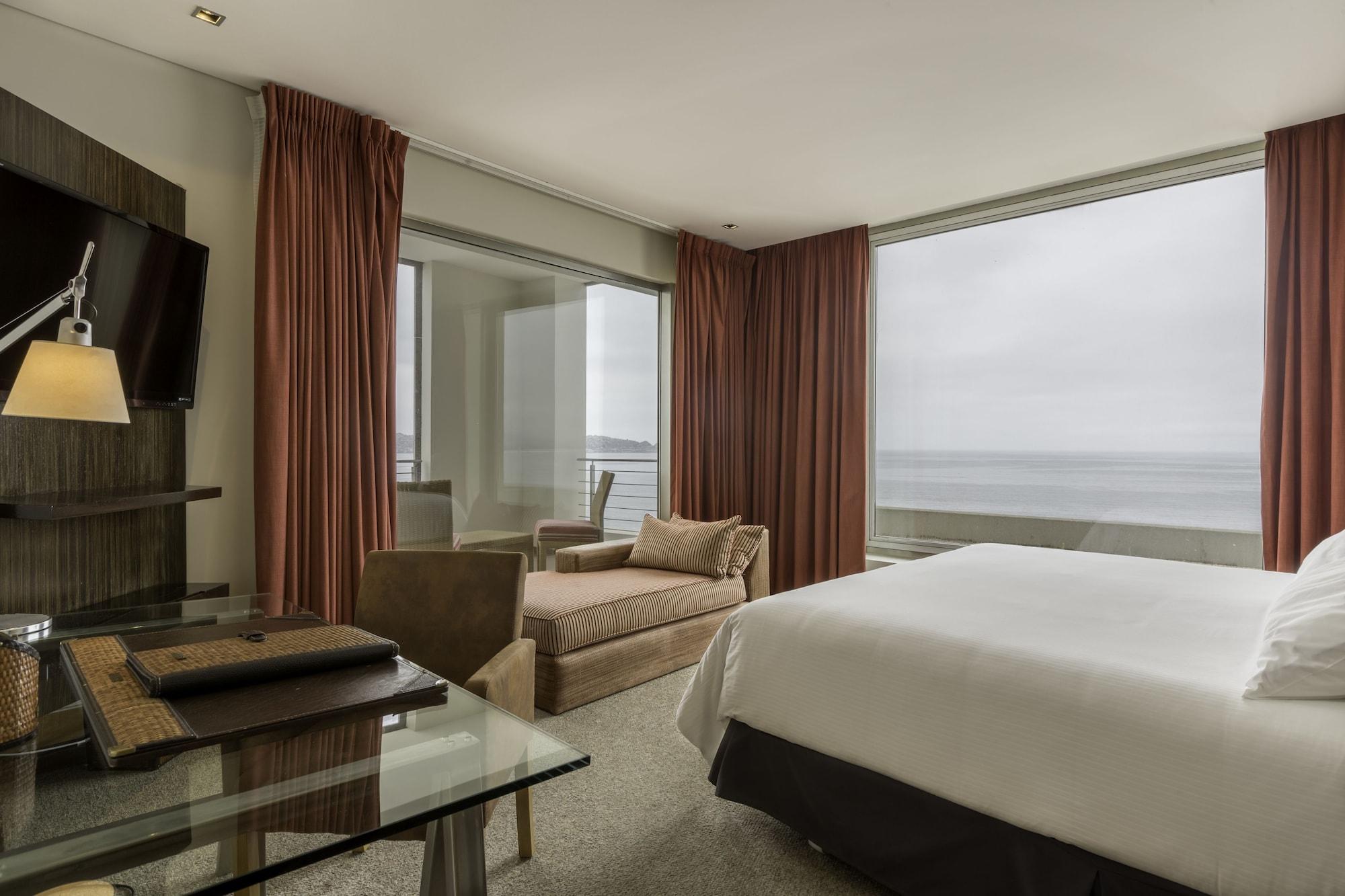 Enjoy Coquimbo Otel Dış mekan fotoğraf A room at the hotel