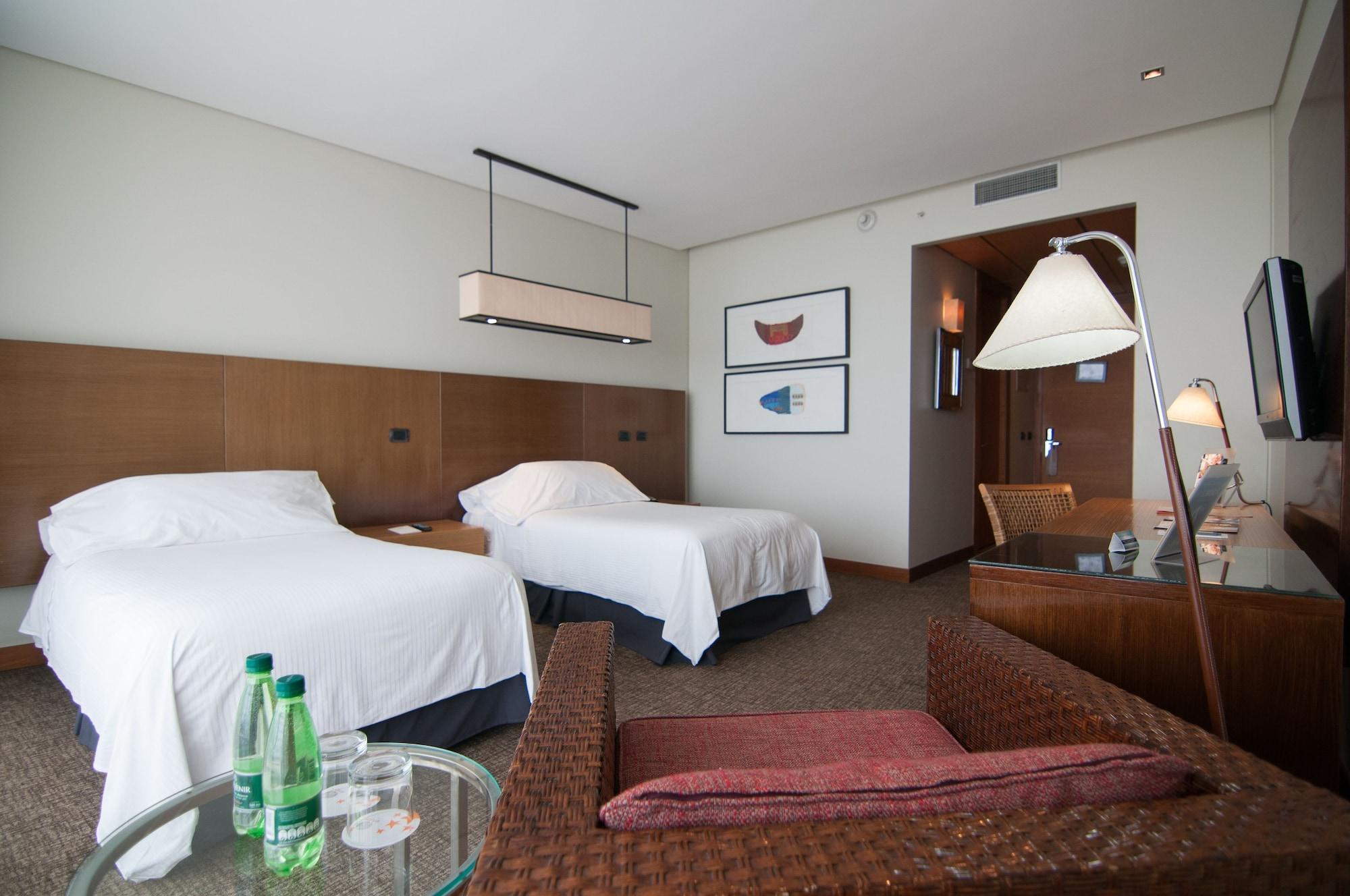 Enjoy Coquimbo Otel Dış mekan fotoğraf A room at the hotel