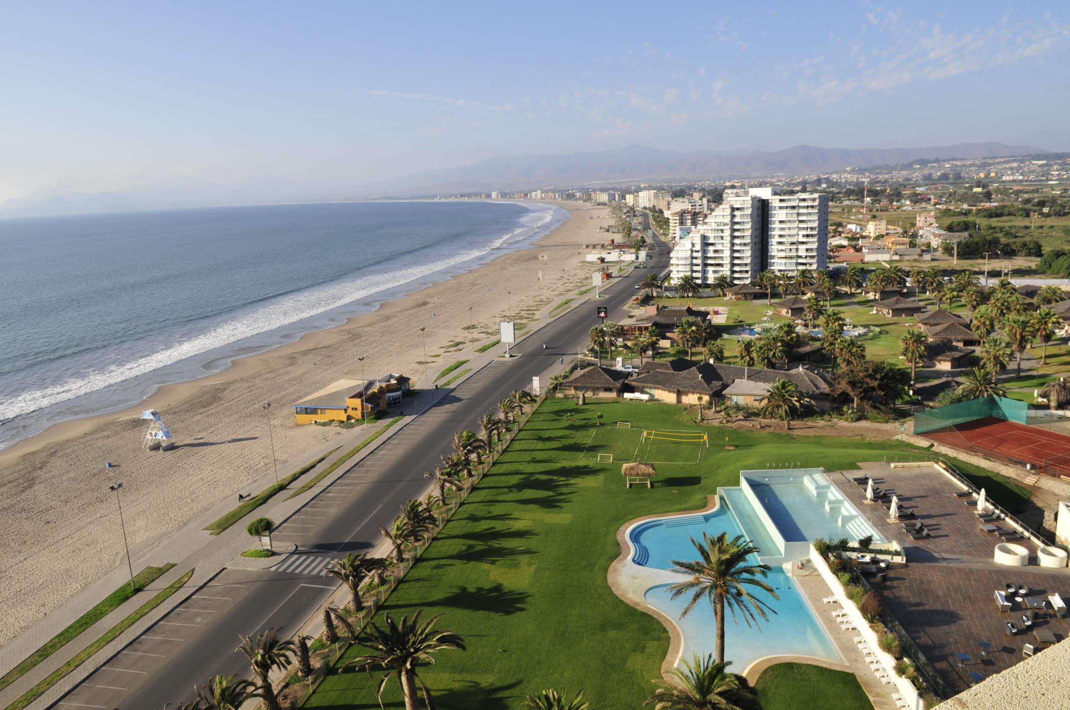 Enjoy Coquimbo Otel Dış mekan fotoğraf Aerial view of the beach